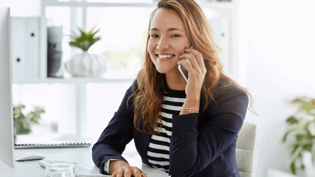 femme au téléphone